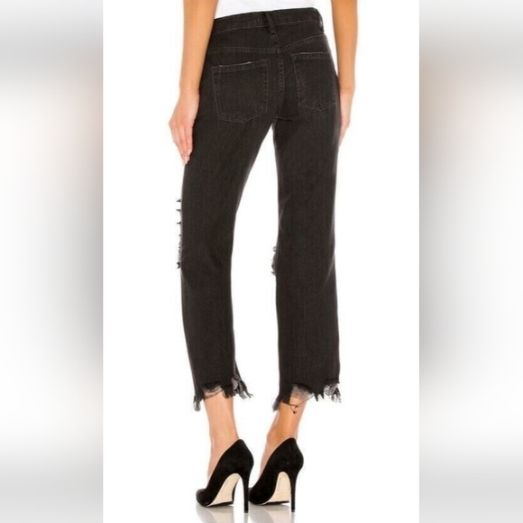 NEW Free People Maggie Mid Rise Black Distressed Straight Leg Crop Jeans Size 28 - Picture 2 of 6